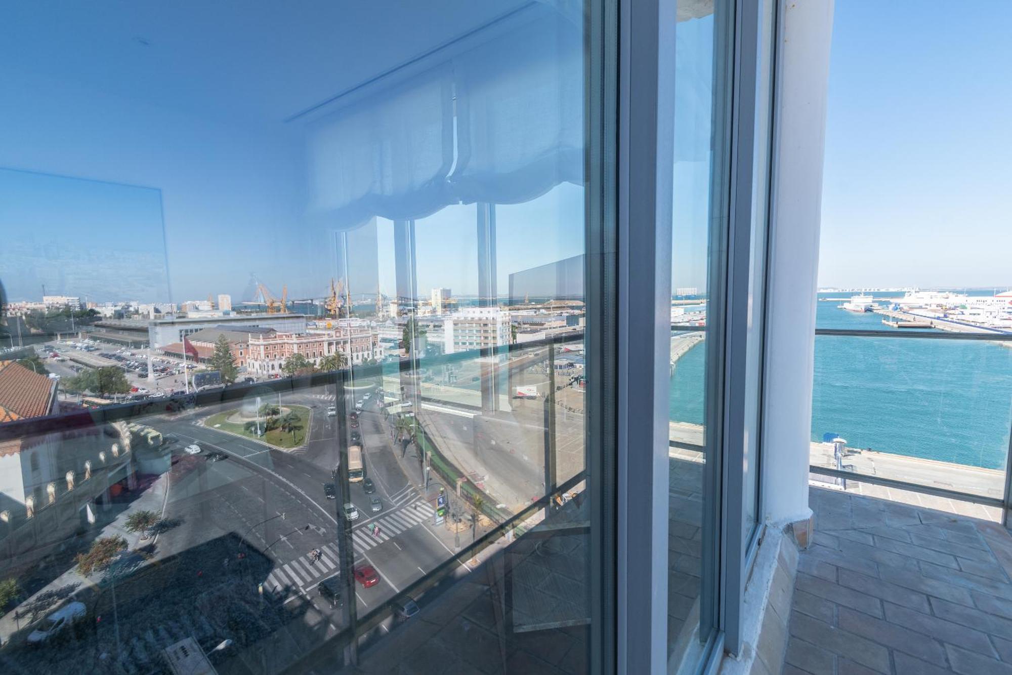 Phoenix Luxury Loft Кадис Екстериор снимка