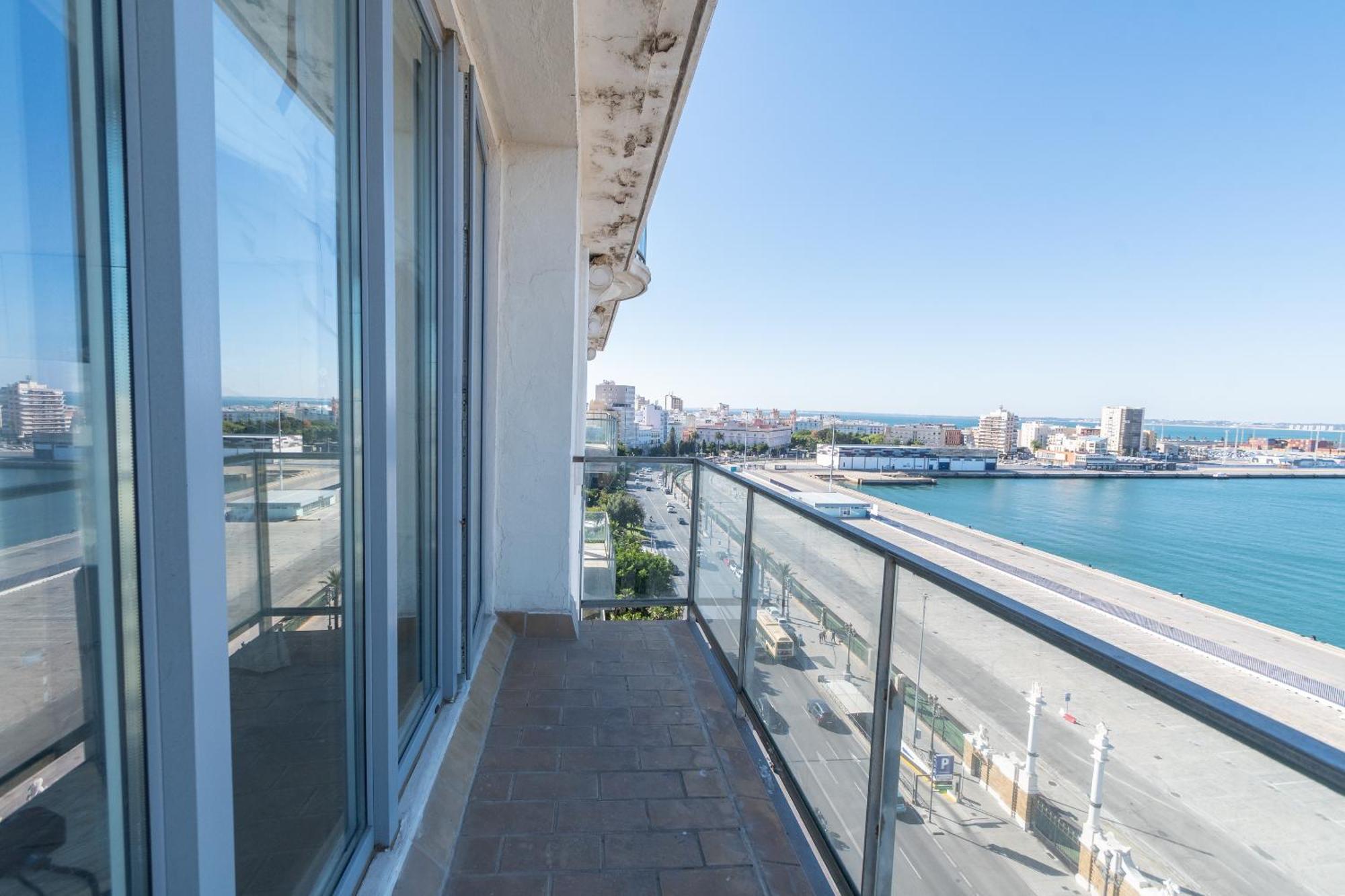 Phoenix Luxury Loft Кадис Екстериор снимка